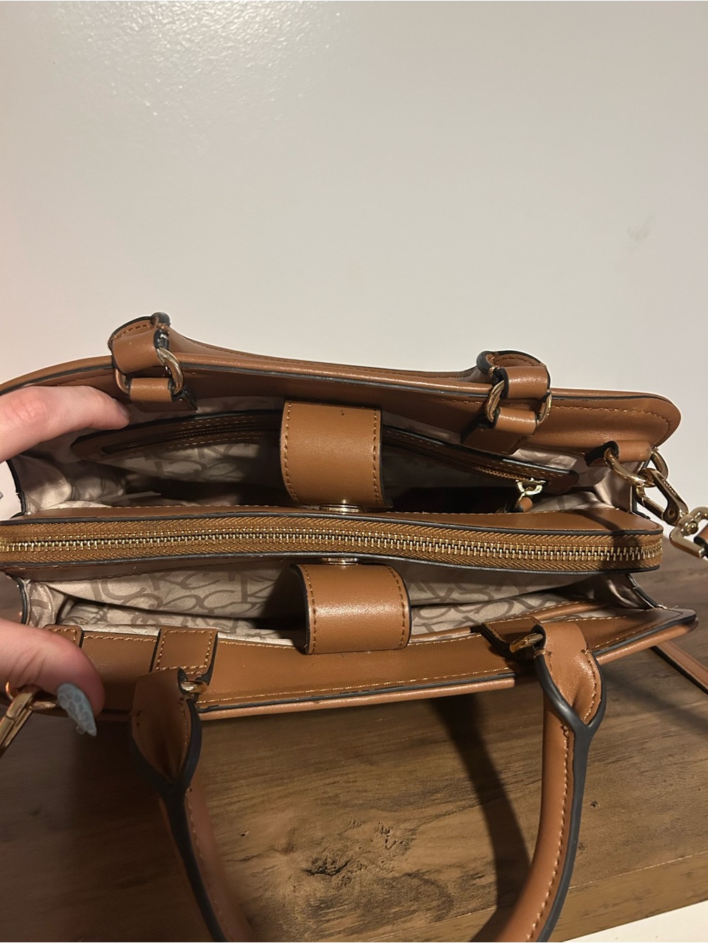 Calvin Klein Cream Satchel with Tan Trim and Logo - Picture 7 of 12